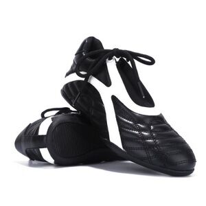 •CAPE ROBBIN• “Vulay” Lace-Up Black Color Block Sneakers // NIB